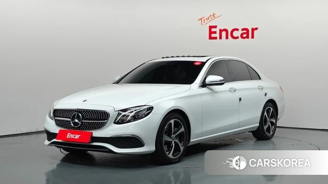 Mercedes-Benz E-Class W213 2020 Белый из Кореи
