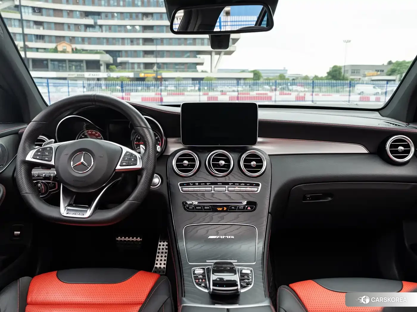 Mercedes-Benz GLC AMG 2020 Черный из Китая
