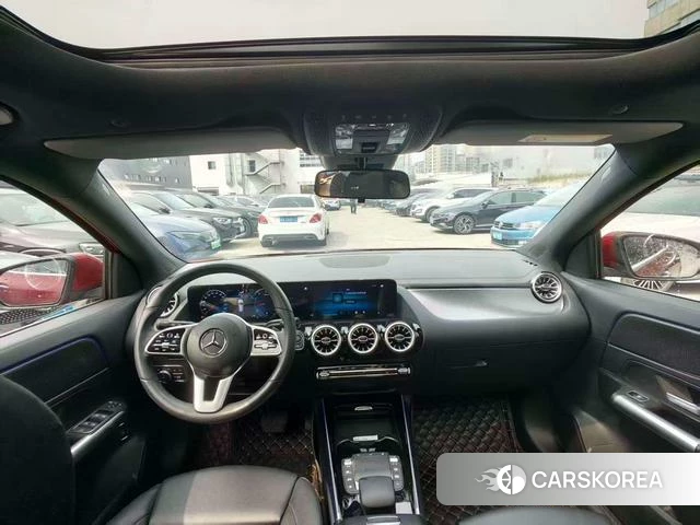 Mercedes-Benz GLA 2022 Красный из Китая