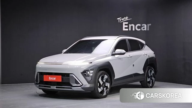 Hyundai Kona (SX2) 2023 Серебристо-серый из Кореи