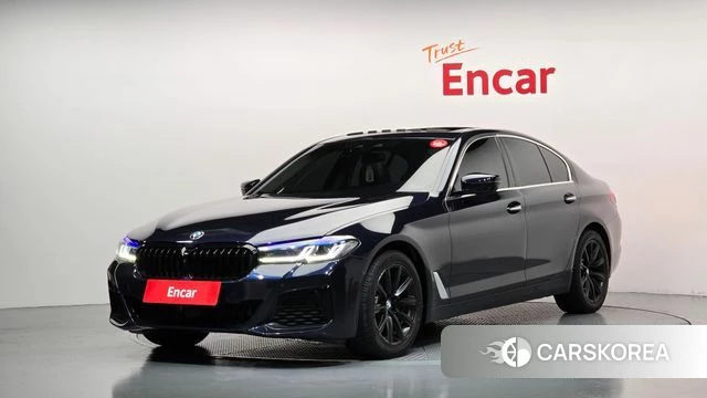 BMW 5 Series (G30) 2018 Черный из Кореи