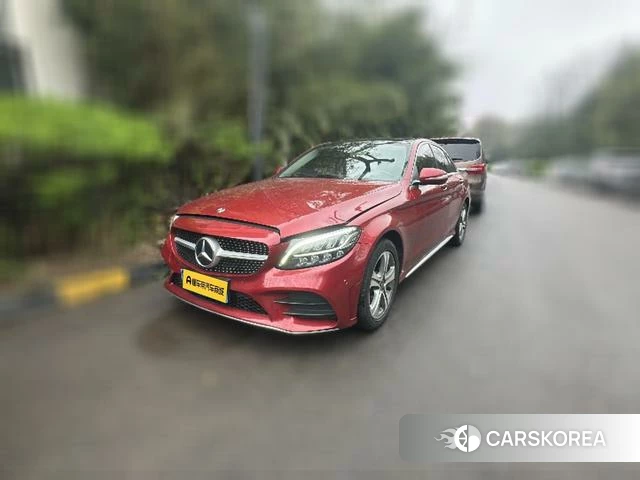 Mercedes-Benz Class C 2019 Красный из Китая