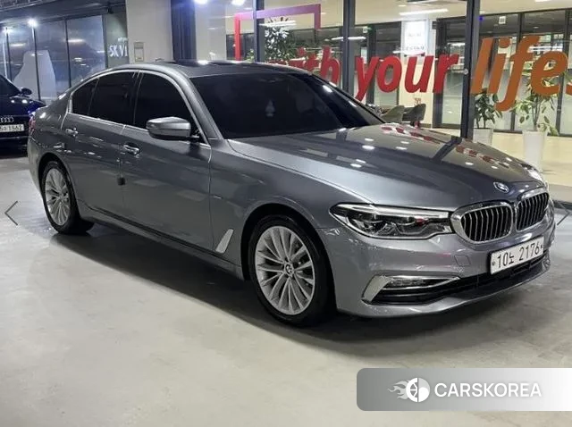 BMW 5 Series (G30) 2018 Серый из Кореи