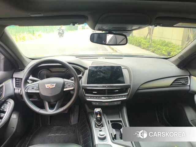 Cadillac CT5 2022 Черный из Китая