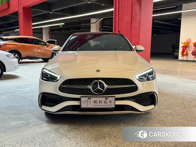 Mercedes-Benz Class C 2022 Белый из Китая