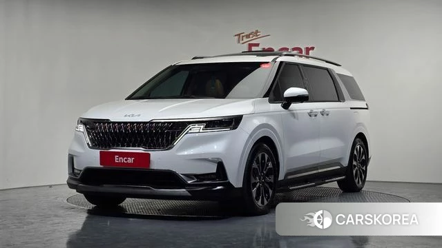 Kia Carnival 4th generation 2023 Белый из Кореи