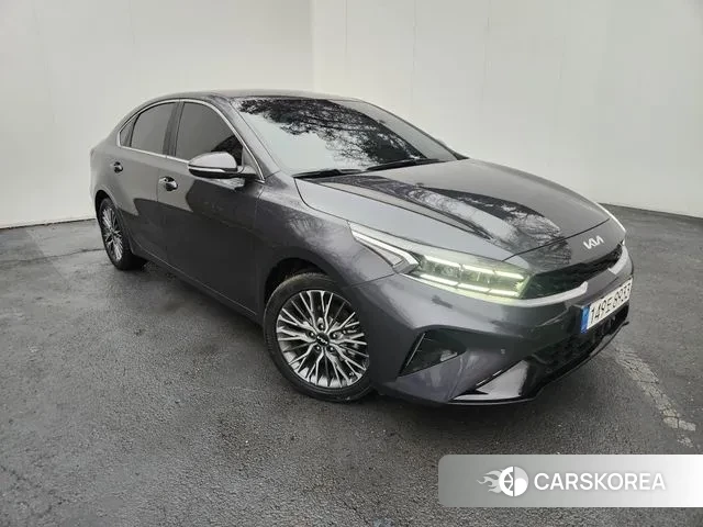 Kia The New K3 2nd generation 2021 Серый из Кореи