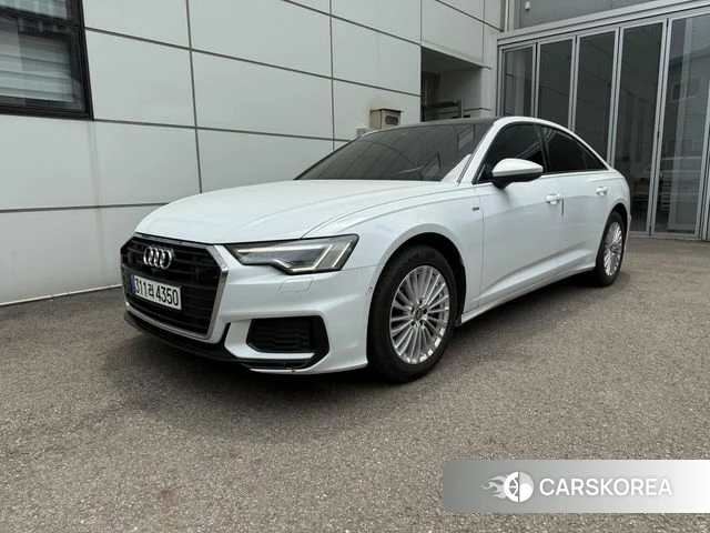 Audi A6 (C8) 2021 Белый из Кореи