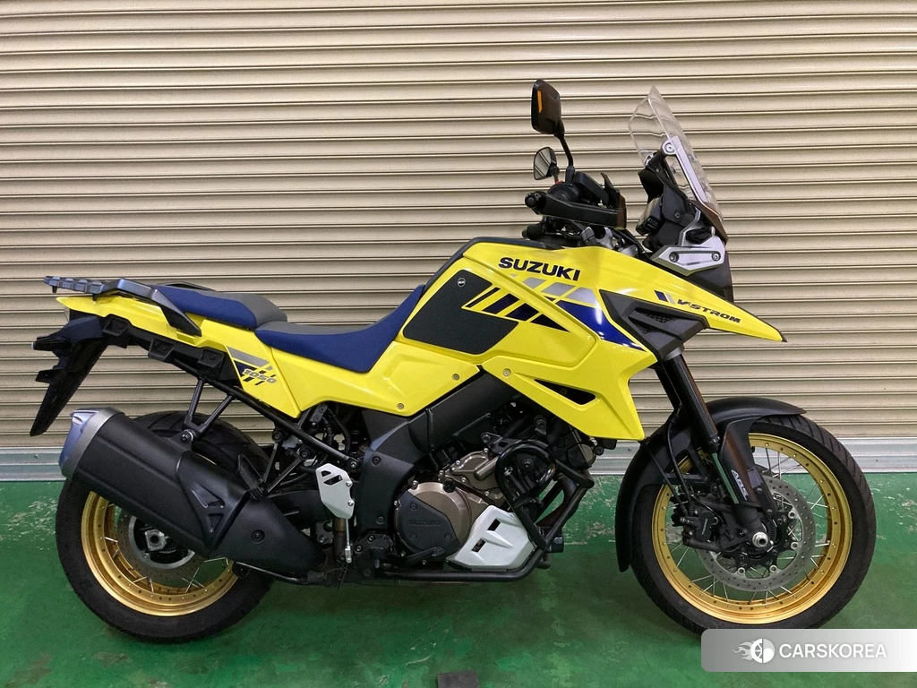 Проданный Suzuki V-STROM 1050XT 2020 из Японии, фото 2