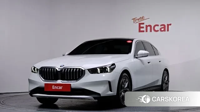 BMW 5 Series (G60) 2025 Белый из Кореи