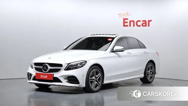 Mercedes-Benz C-Class W205 2021 Белый из Кореи