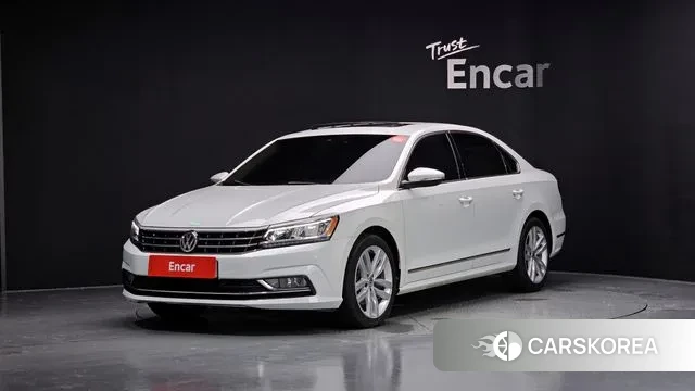 Volkswagen The New Passat 2018 Белый из Кореи