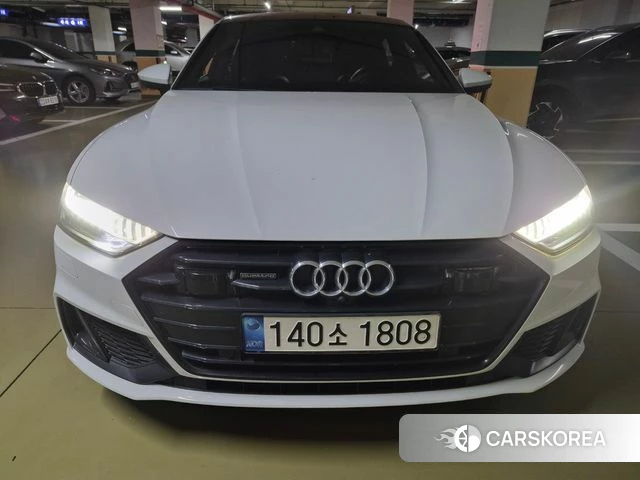 Audi A7 (4K) 2021 Белый из Кореи