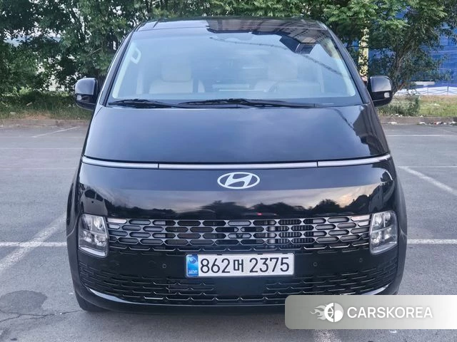 Hyundai Staria 2025 Черный из Кореи