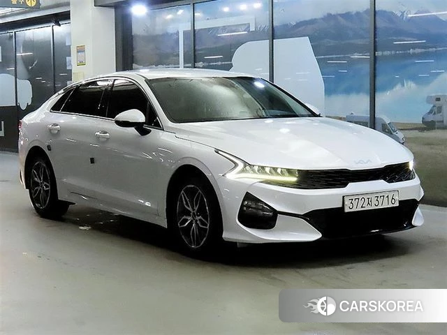 Kia K5 3rd generation 2022 Белый из Кореи