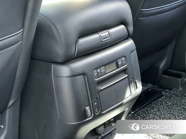 Infiniti QX80 2020 Коричневый из Китая