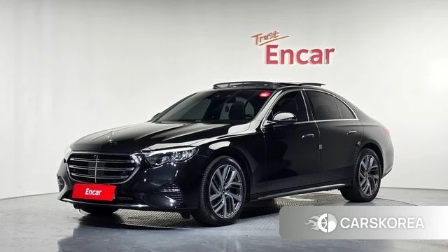 Mercedes-Benz E-Class W214 2024 Черный из Кореи