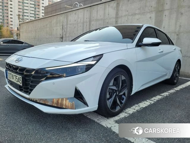 Hyundai Avante (CN7) 2021 Белый из Кореи