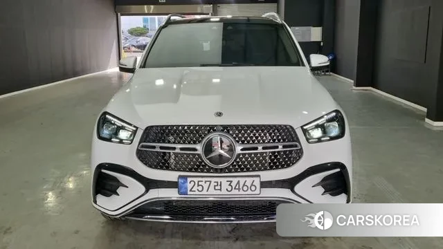 Mercedes-Benz GLE-Class W167 2024 Белый из Кореи