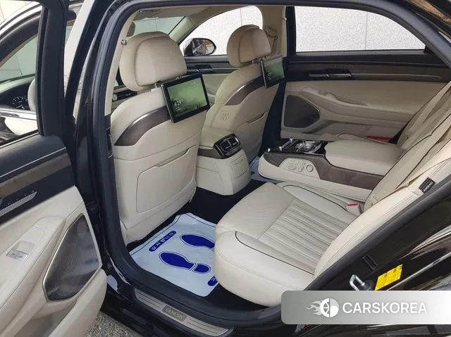 Genesis G90 2019 Черный из Кореи