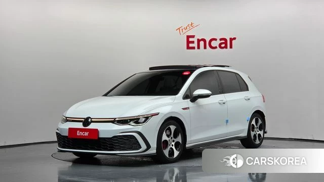 Volkswagen Golf 8th Generation 2022 Белый из Кореи