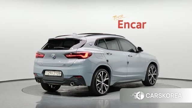 BMW X2 (F39) 2022 Серебристо-серый из Кореи