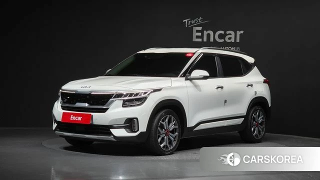 Kia Seltos 2022 Белый из Кореи
