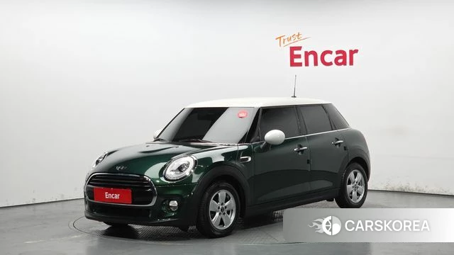 Mini Cooper 2018 Зеленый из Кореи