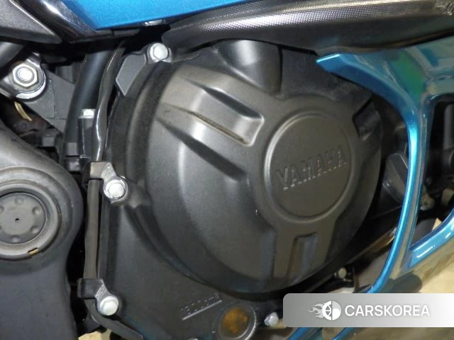 Engine photo