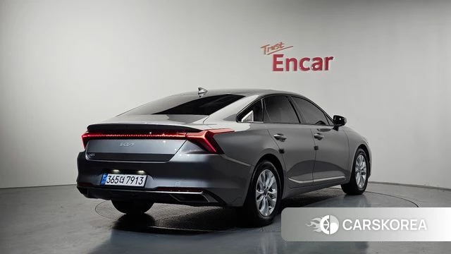 Kia K8 2022 Серебристо-серый из Кореи