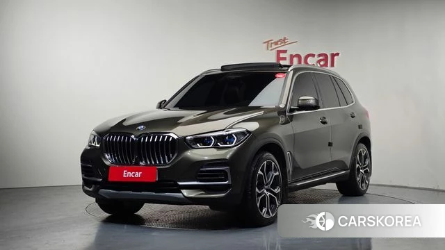 BMW X5 (G05) 2023 Песочный из Кореи