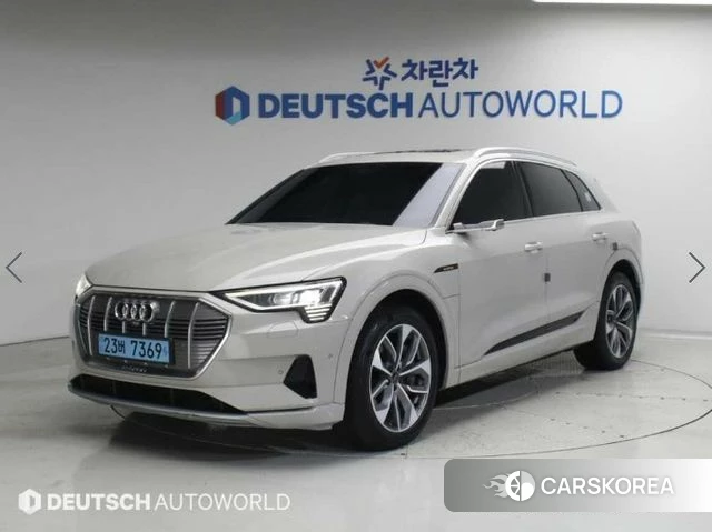 Audi e-Tron 2020 Белый из Кореи