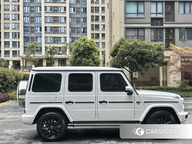Mercedes-Benz G-class 2022 Белый из Китая