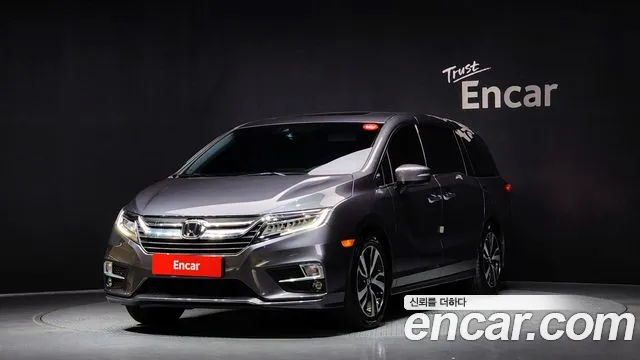 Honda Odyssey 2018 Серый из Кореи