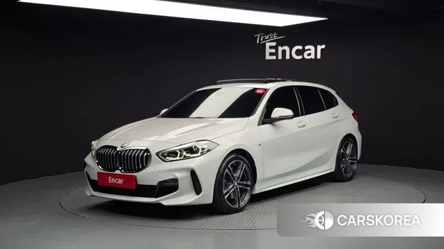 BMW 1 Series (F40) 2023 Белый из Кореи