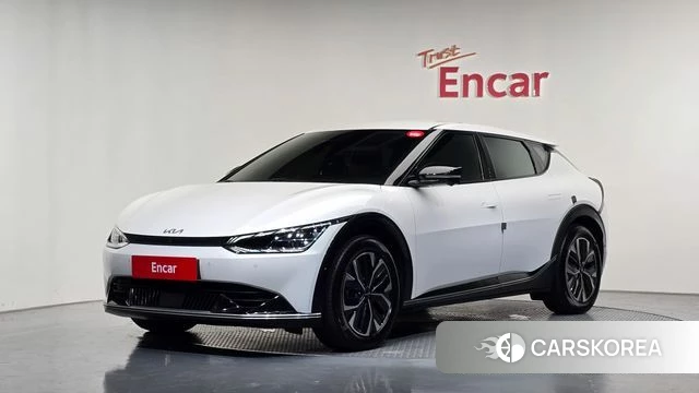 Kia EV6 2023 Белый из Кореи