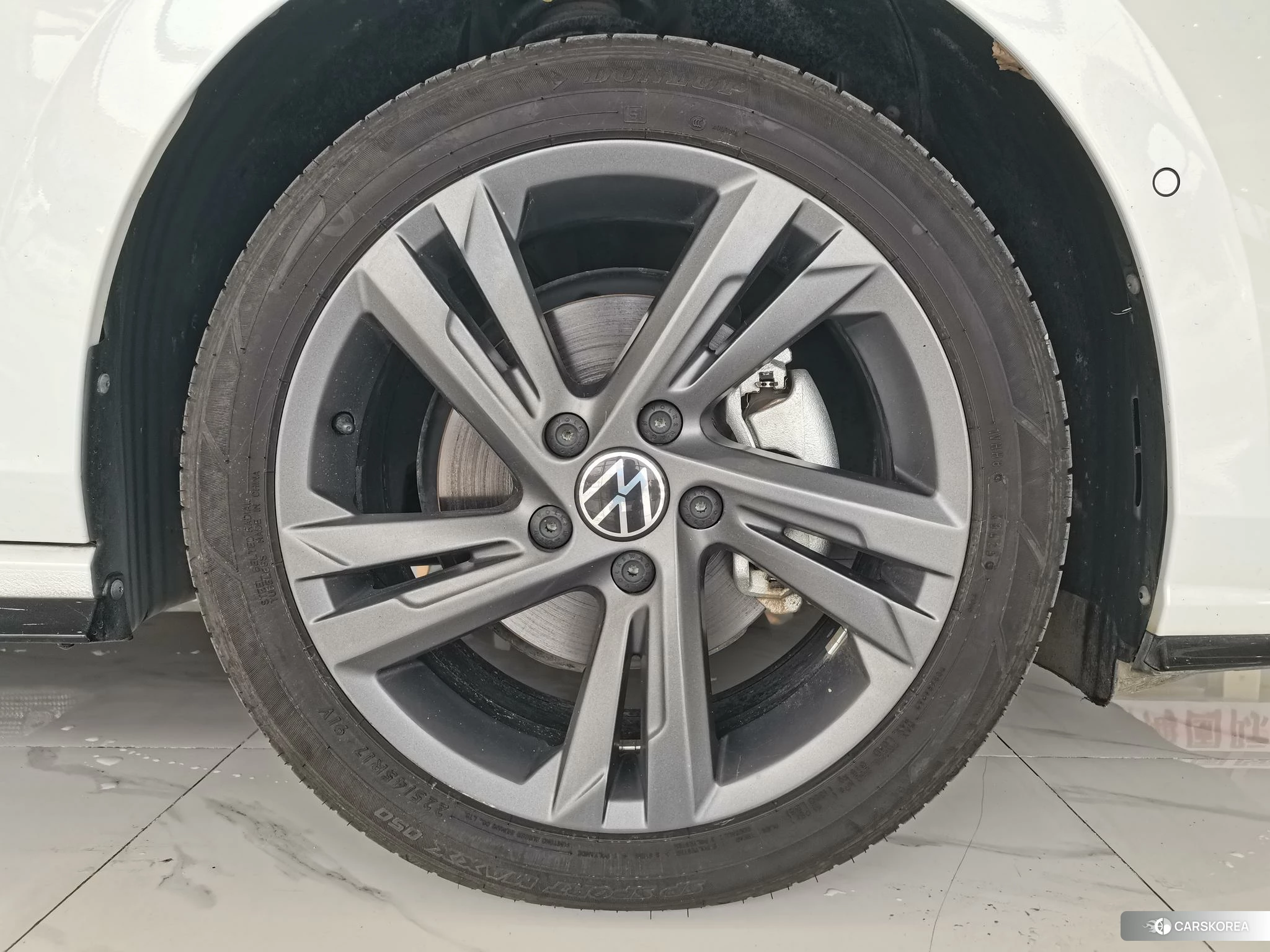 Volkswagen Golf 2020 Белый из Китая