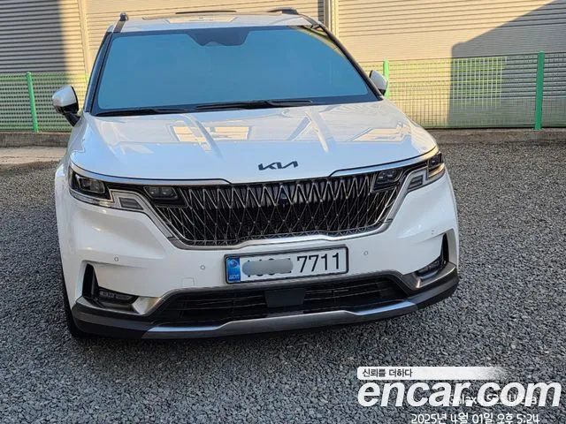 Kia Carnival 4th generation 2023 Белый из Кореи