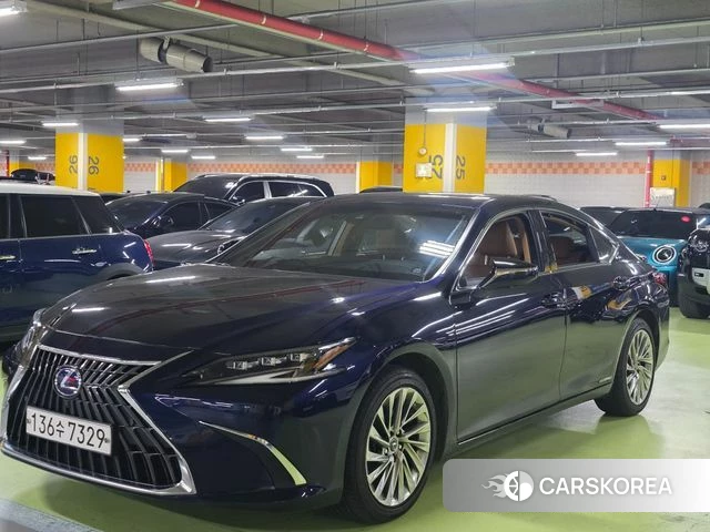 Lexus ES300h 7th generation 2021 Синий из Кореи