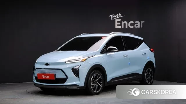 Chevrolet (GM Daewoo) Bolt EUV 2023 Светло-серебряный цвет из Кореи