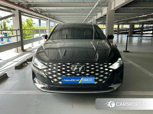 Hyundai The New Grandeur IG Hybrid 2022 Черный из Кореи