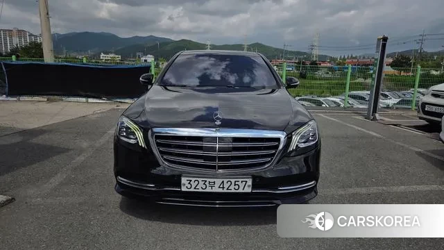 Mercedes-Benz S-Class W222 2019 Черный из Кореи