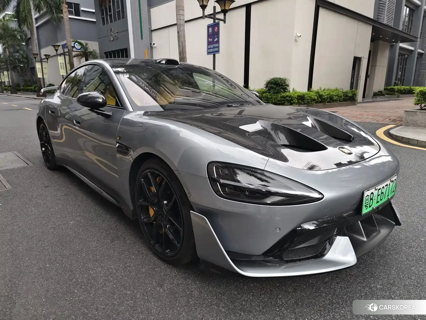 Xiaomi Car Xiaomi SU7 Ultra 2025 Silver/gray из Китая