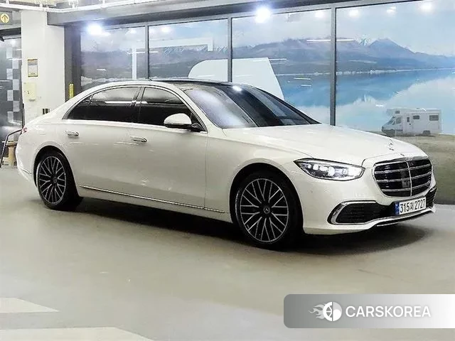 Mercedes-Benz S-Class W223 2023 Белый из Кореи