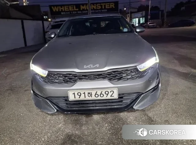 Kia K5 3rd generation 2022 Серебристо-серый из Кореи