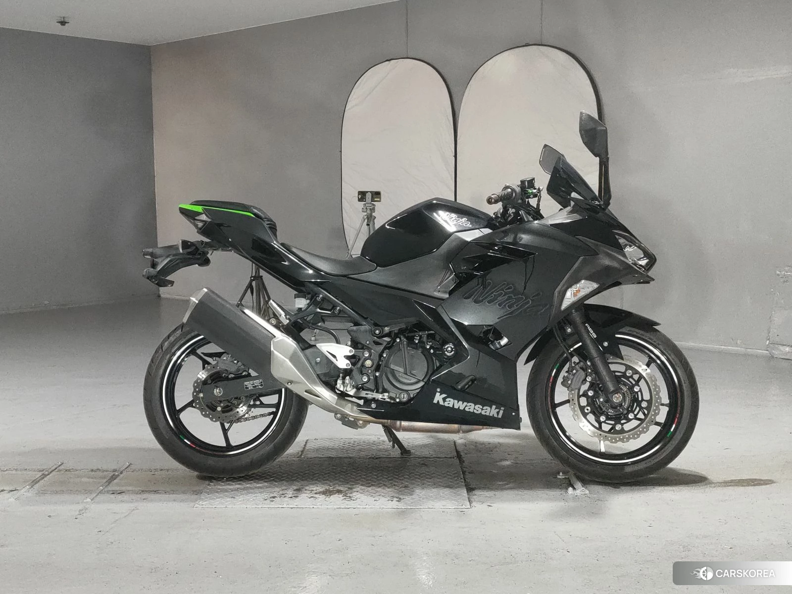 Проданный Kawasaki NINJA 400 2019 из Японии