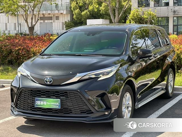 Toyota Grevia 2024 Черный из Китая