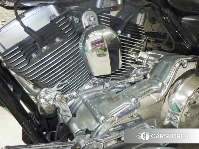 Engine photo