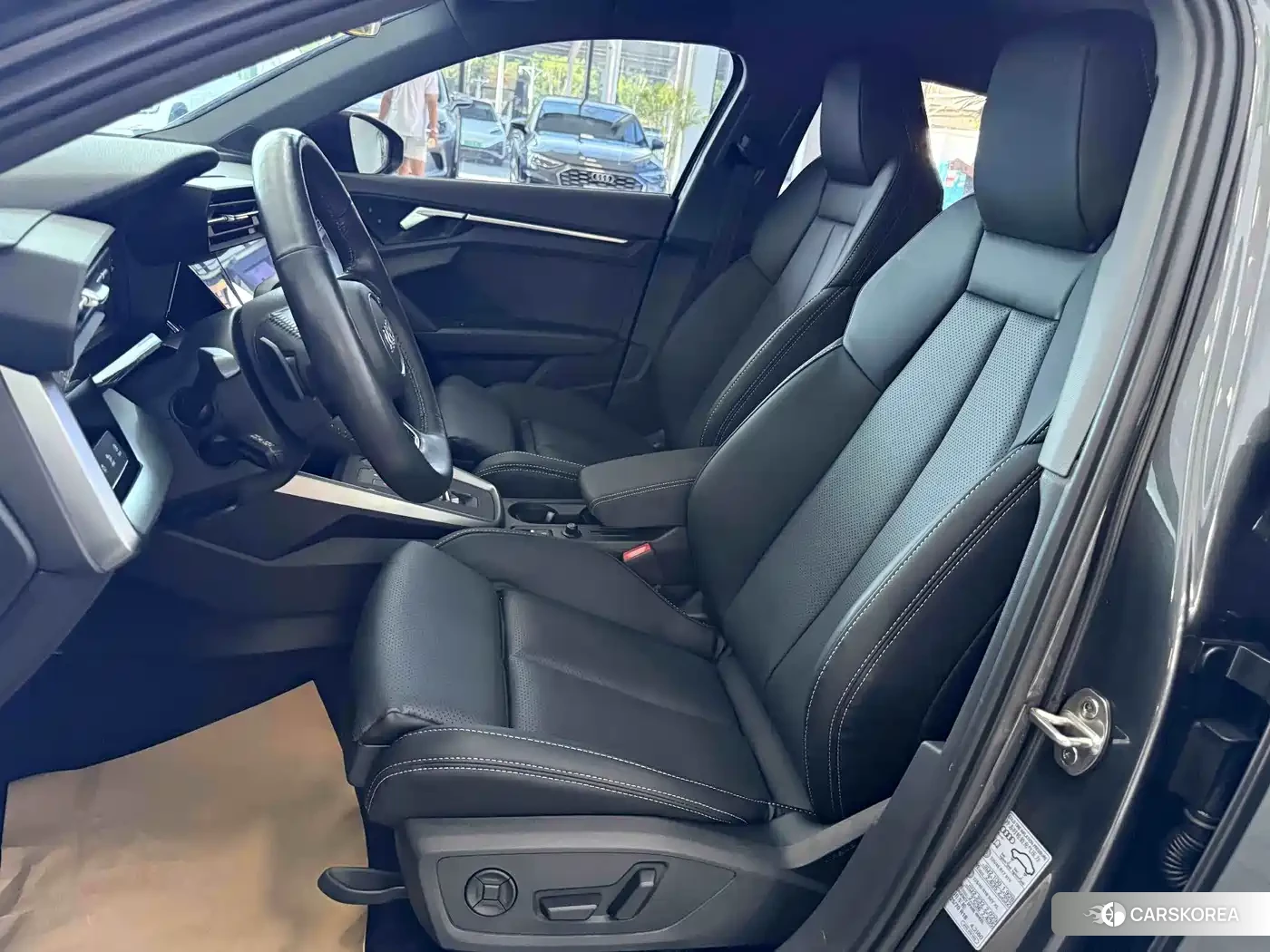 Audi A3 2022 Silver/gray из Китая