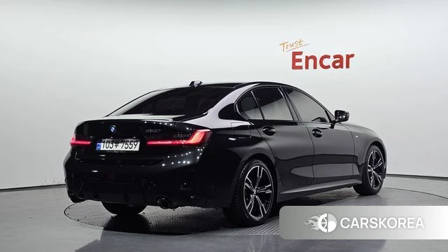 BMW 3 Series (G20) 2023 Черный из Кореи
